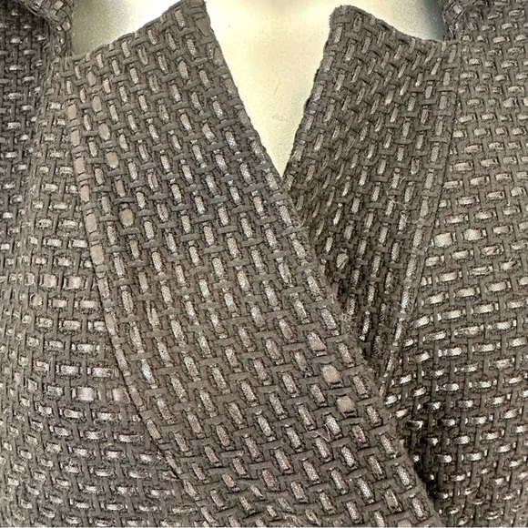 CHANEL women coat size 46FR or 12US Authentic Retail 6500$ - Picture 5 of 15